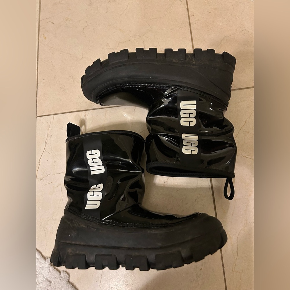 UGG Kids Black Boots Brellah